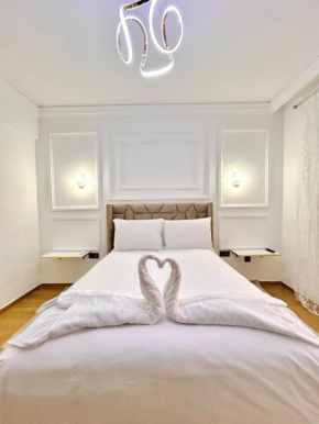 New 1BR Appart Proche M Avenue , Swimming Pool , Balcony & Parking